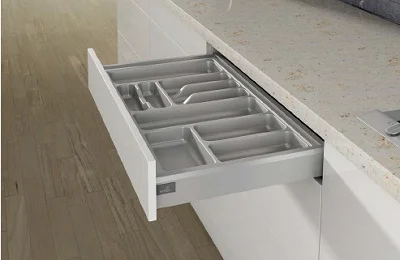 Značkový HETTICH 9194937 Příborník OrgaTray 440, 501-600/441-520mm, stříbrná